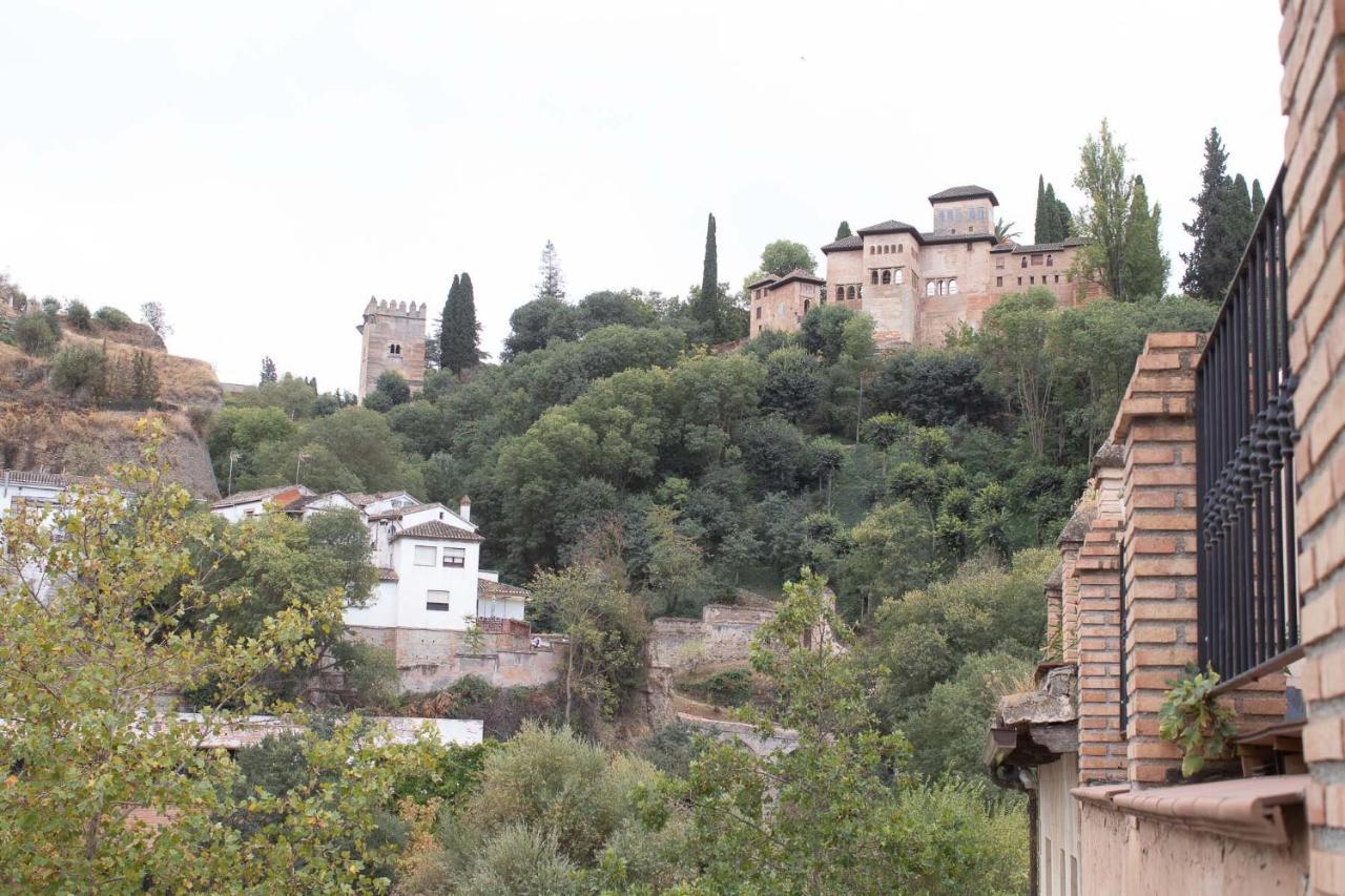 Piso Para Cuatro A Los Pies De La Alhambra Granada Esterno foto